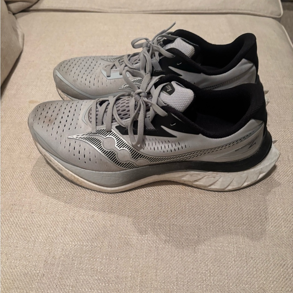 Saucony Men's Gray Running Shoes